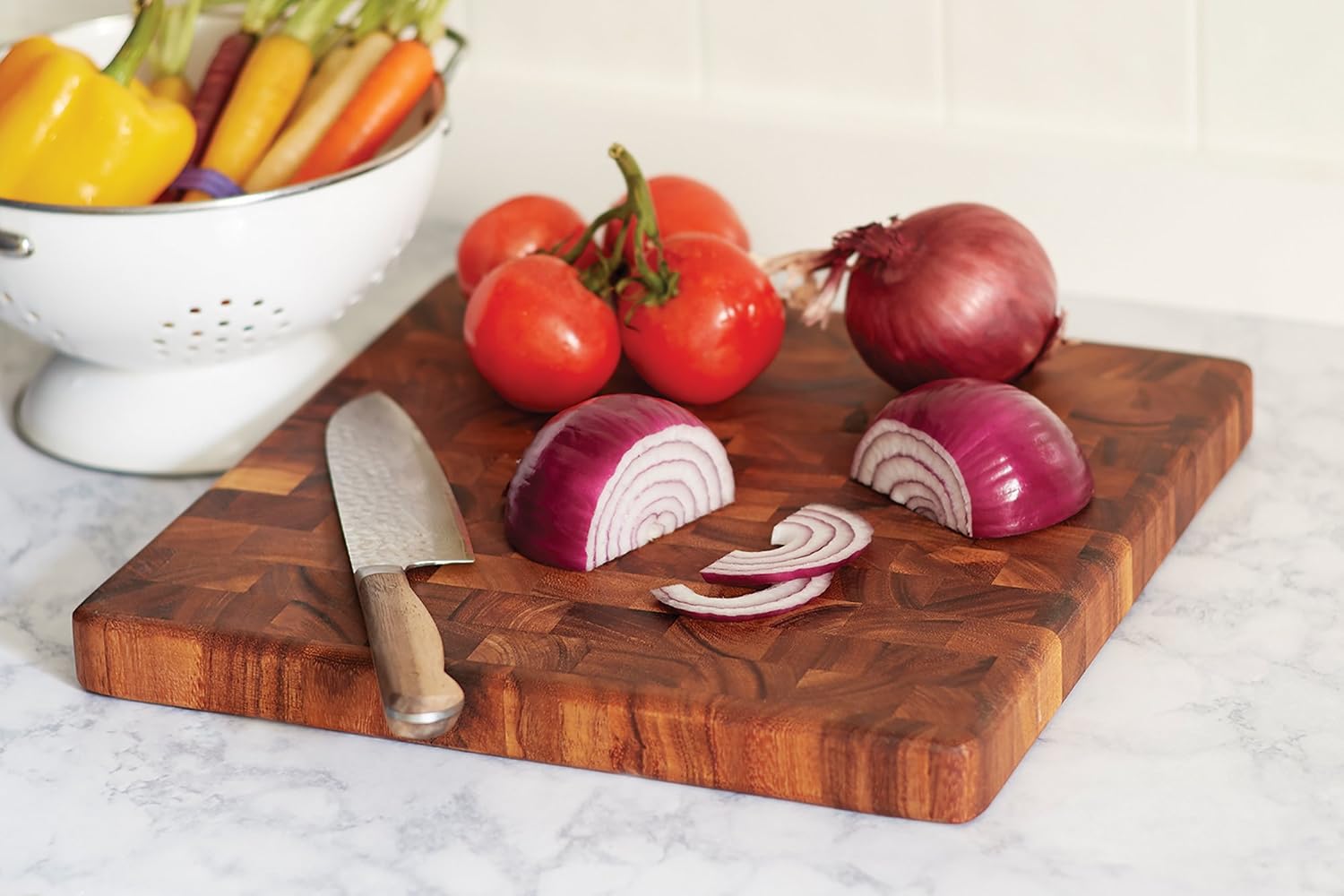 28218 Square Chef's Board , Acacia Wood 14" Square - Image 2